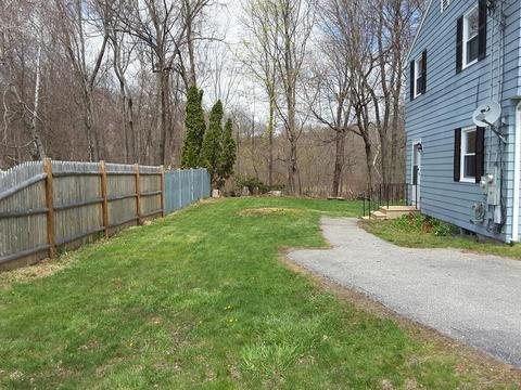78 Crest Cir, Worcester, MA 01603 photo 3