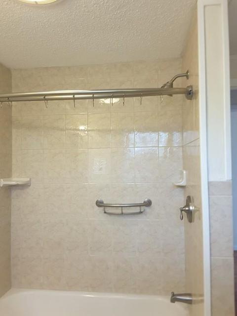 78 Crest Cir, Worcester, MA 01603 photo 24