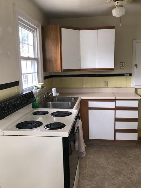 112 Lancaster St, Springfield, MA 01118 photo 4