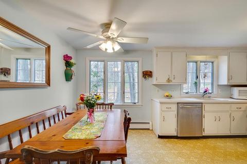 75 N Hill Ave, Needham, MA 02492 photo 13