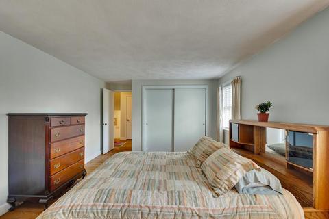 75 N Hill Ave, Needham, MA 02492 photo 17