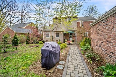 849 Dickinson St, Springfield, MA 01108 photo 28
