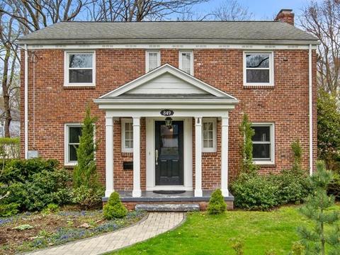 849 Dickinson St, Springfield, MA 01108 photo 1