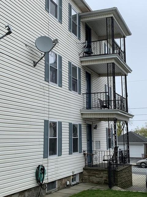 149 Nelson St, Fall River, MA 02721 photo 4