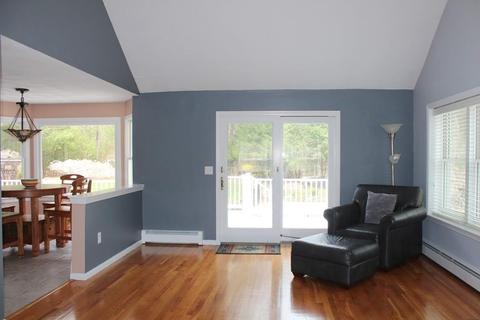 63 Grafton Rd, Upton, MA 01568 photo 11