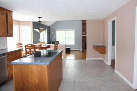 63 Grafton Rd, Upton, MA 01568 photo 5