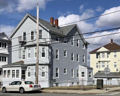 464 Birch St, Fall River, MA 02724 photo 1