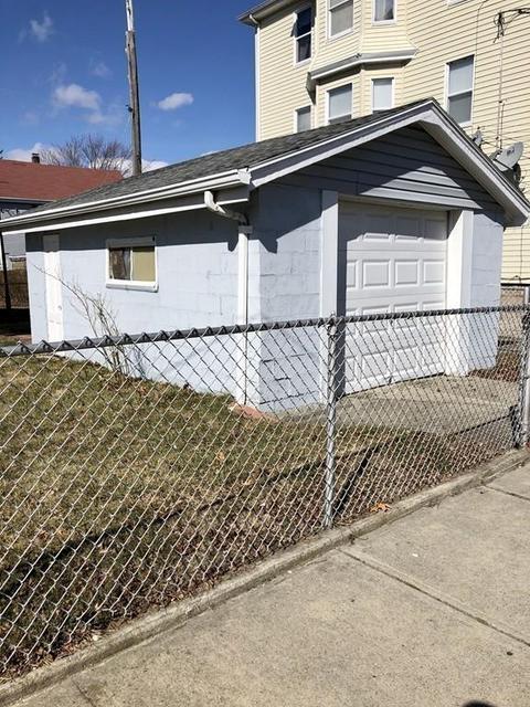 464 Birch St, Fall River, MA 02724 photo 5