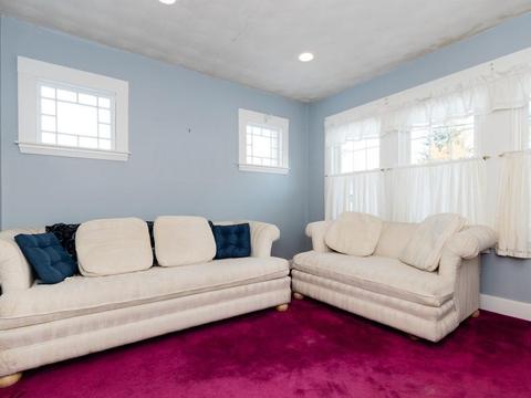 31 Arrowhead Ln, Dedham, MA 02026 photo 9