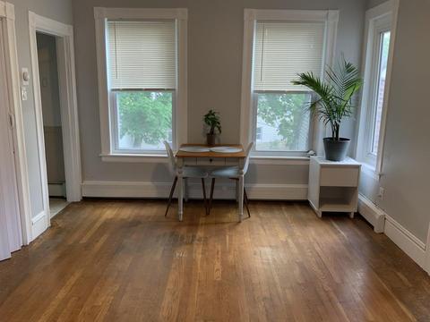 5 Hacker Ct, Worcester, MA 01603 photo 6