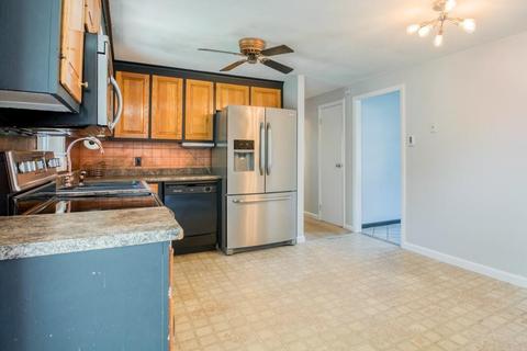 52 Aspen Rd, Springfield, MA 01128 photo 7