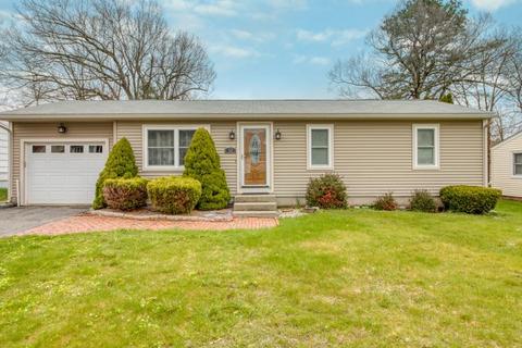 52 Aspen Rd, Springfield, MA 01128 photo 1