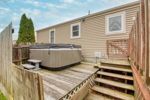 52 Aspen Rd, Springfield, MA 01128 photo 25