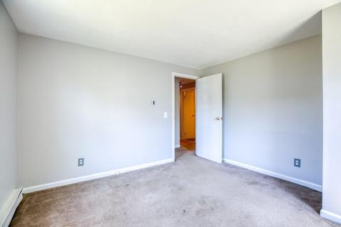 52 Aspen Rd, Springfield, MA 01128 photo 14