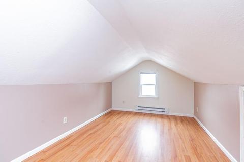 29 Eddy St, Springfield, MA 01104 photo 14
