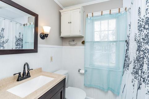 29 Eddy St, Springfield, MA 01104 photo 7