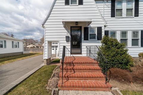 11 Blake St, Beverly, MA 01915 photo 24
