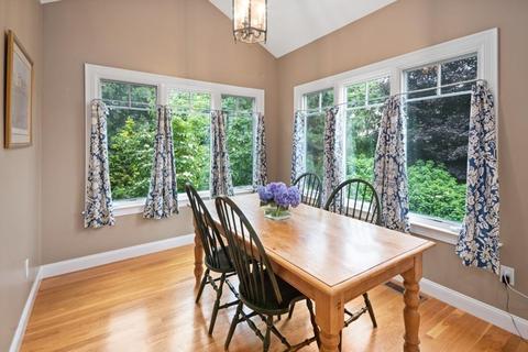 9 Tillinghast Dr, Hingham, MA 02043 photo 4