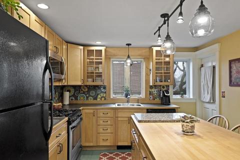 25 Exchange St, Gloucester, MA 01930 photo 5
