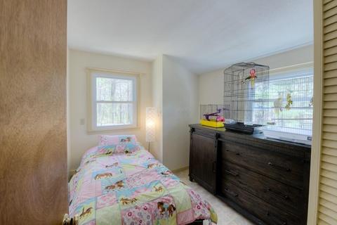 32 Maple St, Sturbridge, MA 01566 photo 22