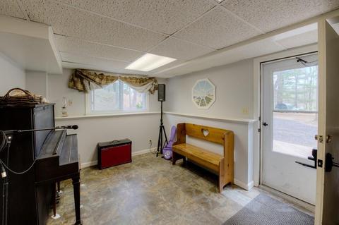 32 Maple St, Sturbridge, MA 01566 photo 23