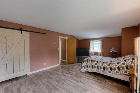 32 Maple St, Sturbridge, MA 01566 photo 18
