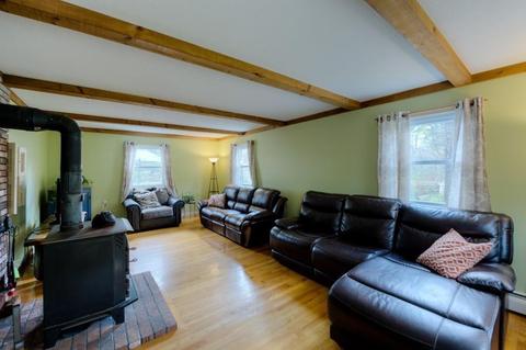 32 Maple St, Sturbridge, MA 01566 photo 13