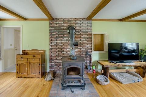 32 Maple St, Sturbridge, MA 01566 photo 15