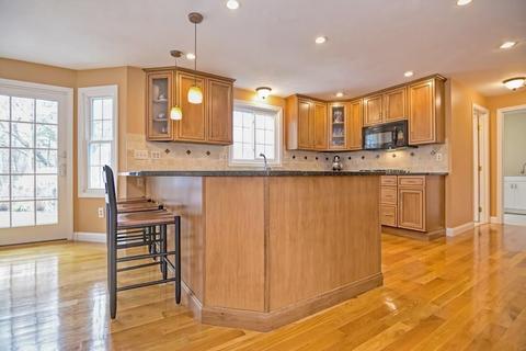7 Down Ln, Mansfield, MA 02048 photo 10