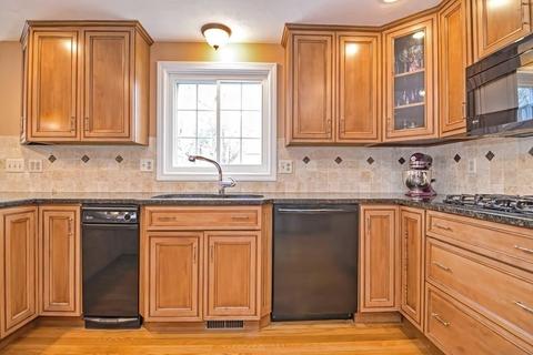 7 Down Ln, Mansfield, MA 02048 photo 11