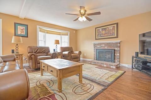 7 Down Ln, Mansfield, MA 02048 photo 7
