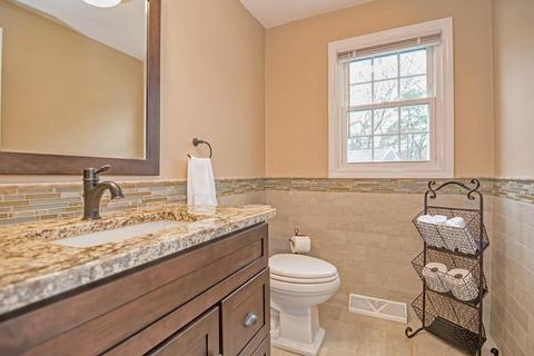 7 Down Ln, Mansfield, MA 02048 photo 22