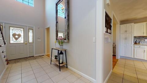 198 Mcmahon St, Fall River, MA 02721 photo 4