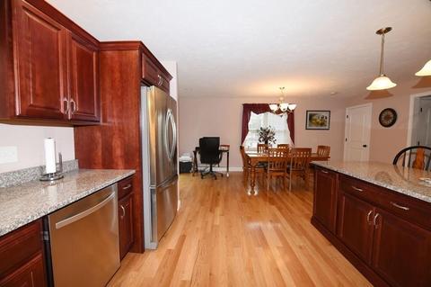 44 Brookside Dr, Hanson, MA 02341 photo 12