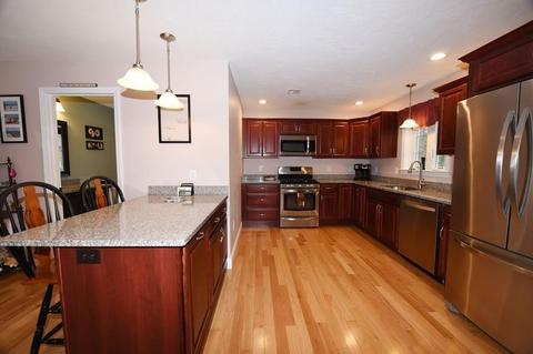 44 Brookside Dr, Hanson, MA 02341 photo 11