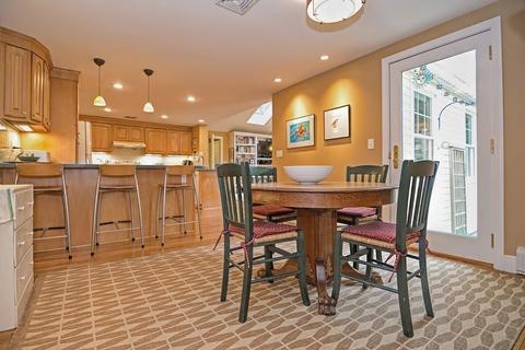 49 Pond St, Needham, MA 02492 photo 3