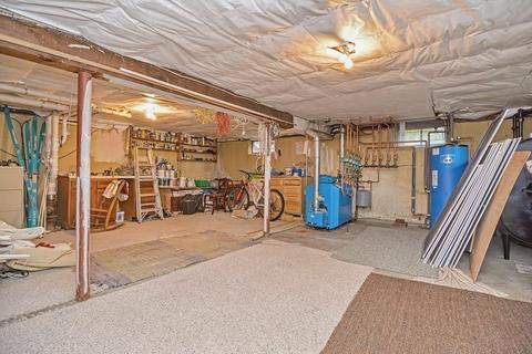 49 Pond St, Needham, MA 02492 photo 28