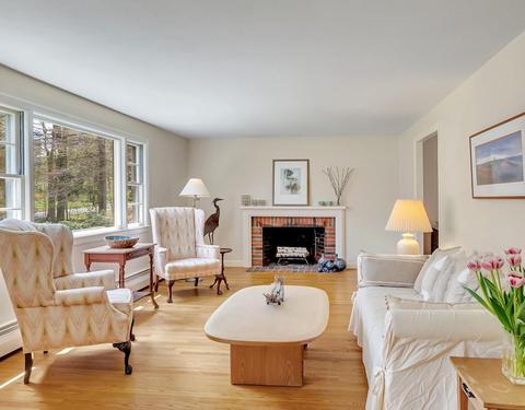226 Red Acre Rd, Stow, MA 01775 photo 2