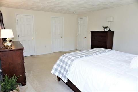 16 Bicknell Dr, Mendon, MA 01756 photo 19