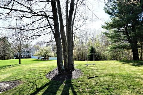 16 Bicknell Dr, Mendon, MA 01756 photo 35