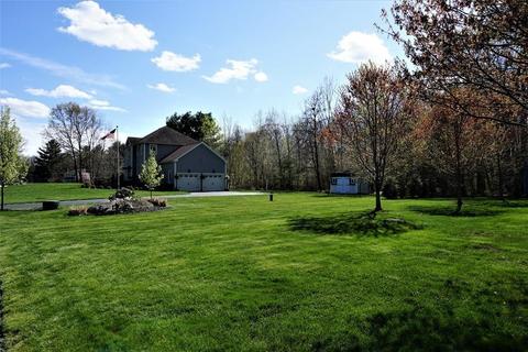16 Bicknell Dr, Mendon, MA 01756 photo 39