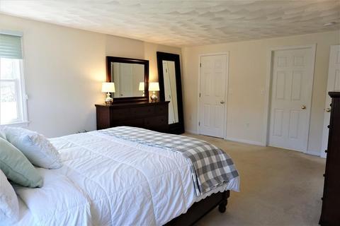 16 Bicknell Dr, Mendon, MA 01756 photo 18