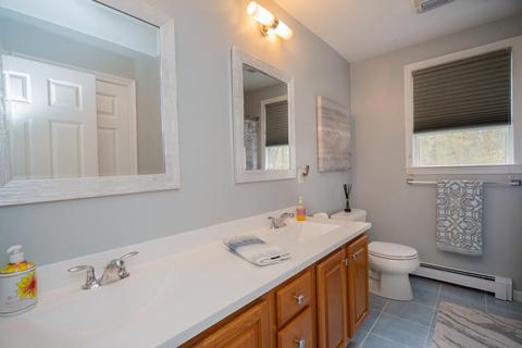 16 Cadman Rd, Mendon, MA 01756 photo 27