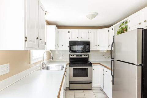 29 Hitching Post Ln, Barnstable, MA 02632 photo 7