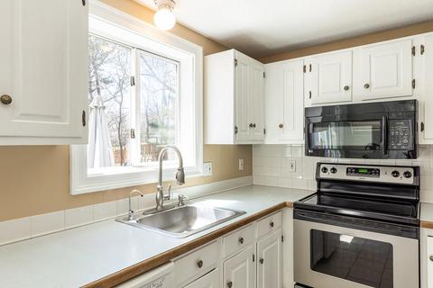 29 Hitching Post Ln, Barnstable, MA 02632 photo 9