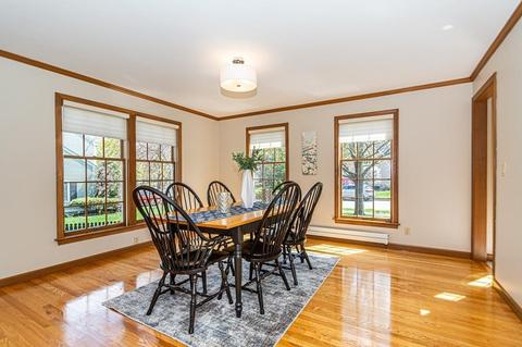 43 Fairchild Dr, Reading, MA 01867 photo 4