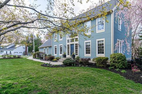 43 Fairchild Dr, Reading, MA 01867 photo 1