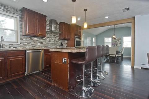 130 Woodcrest Rd, Springfield, MA 01129 photo 7