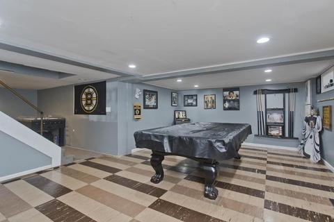 130 Woodcrest Rd, Springfield, MA 01129 photo 18