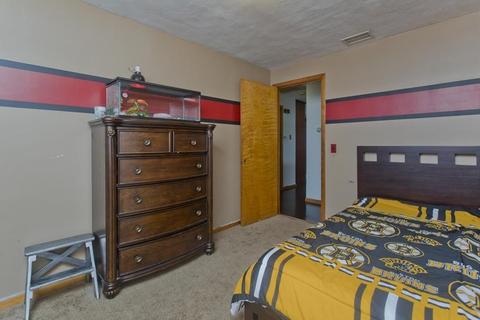 130 Woodcrest Rd, Springfield, MA 01129 photo 14